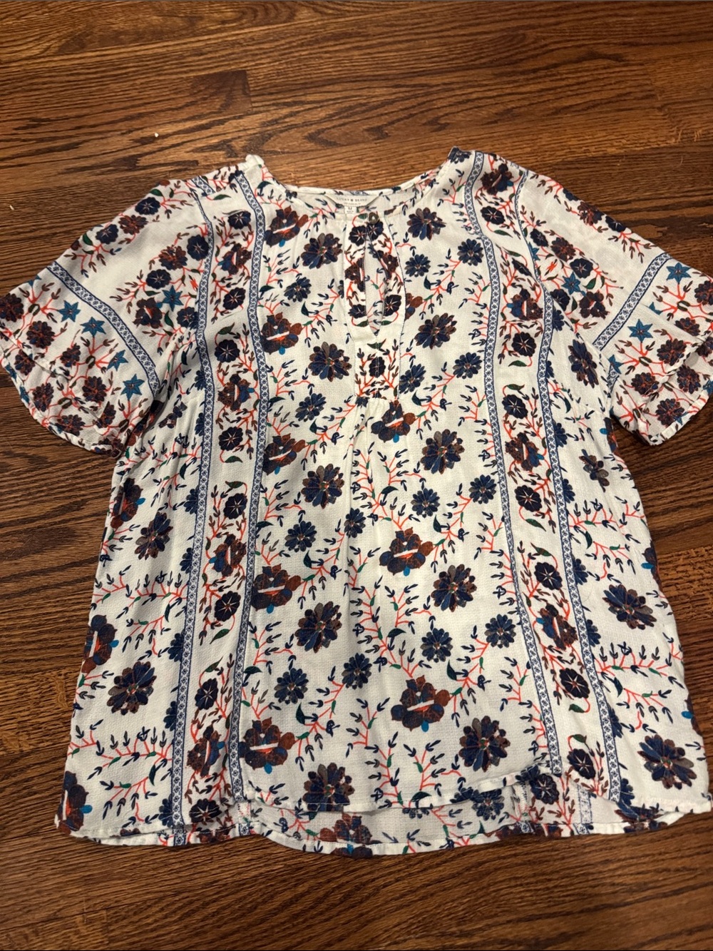 Lucky Brand Floral Peasant Short Sleeve Shirt Size Medium